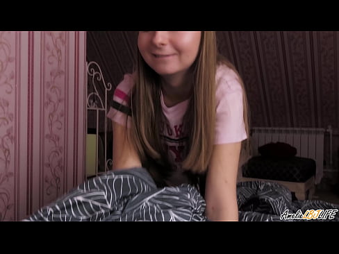 ❤️ Blondie nqus nws BFF qhov tob thiab tau Cum hauv nws lub qhov ncauj ❤ Liab porn ntawm peb  ❌ Ib