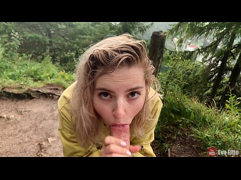 ❤️ Hluas nkauj nqos cum tom qab ib tug pej xeem blowjob - Eva Elfi ❤ Liab porn ntawm peb  ❌ Ib